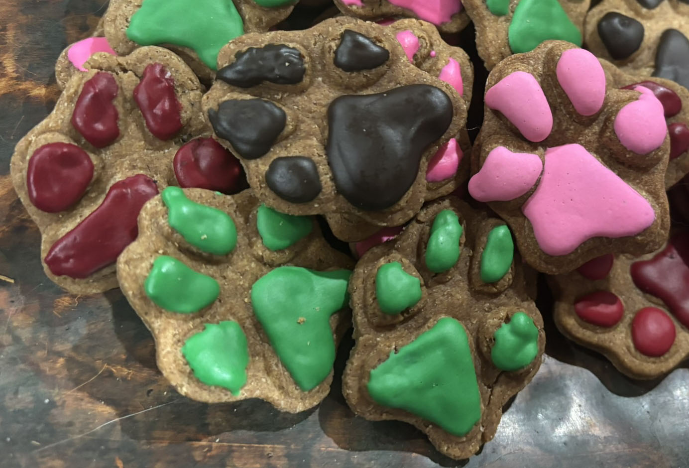 Organic Peanut Butter Frosted Paw Dog Treat